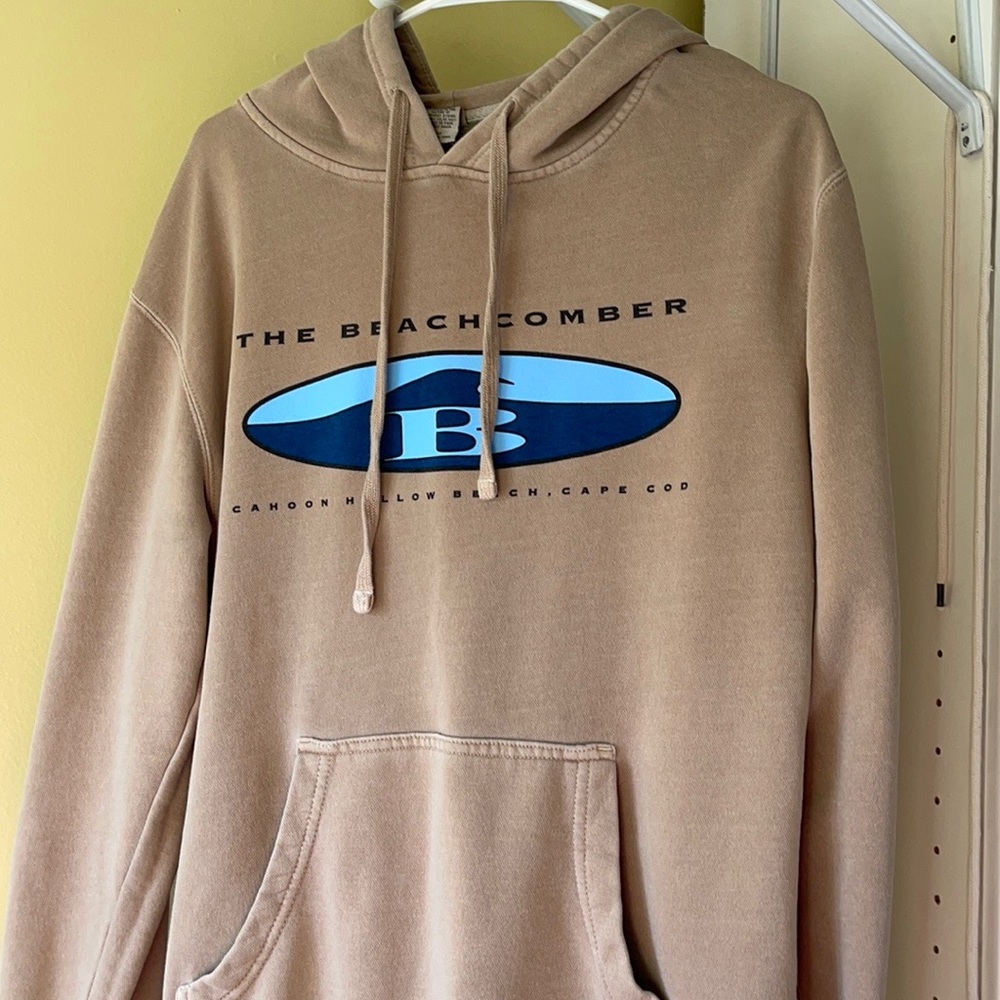 Beige Beachcomber sweatshirt